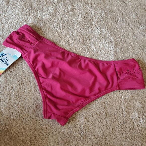 NWT Malibu burgundy lazercut cheeky bikini bottom - Picture 4 of 10